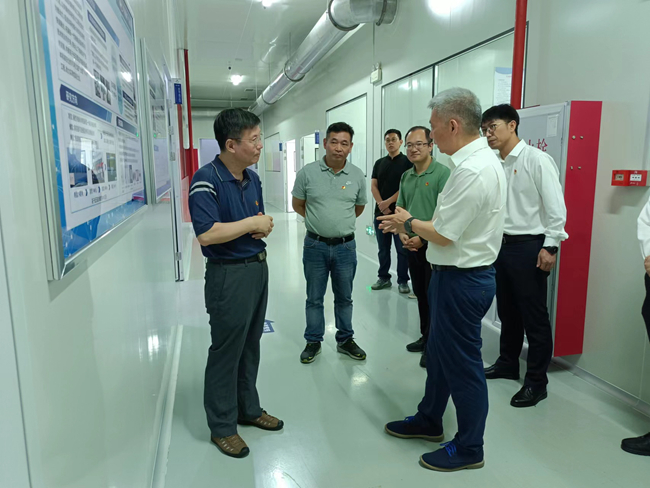 国资委党委主题教育第七巡回指导组调研巨乳成人视频
广东研究院