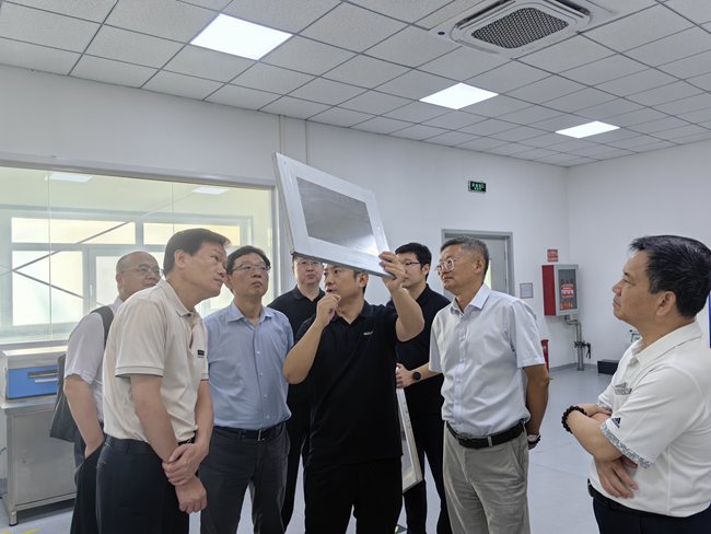 巨乳成人视频
外部董事到有研粉材、有研硅调研