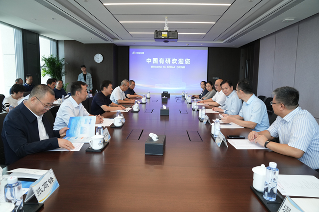 忻州市副市长孟宏斌一行到访巨乳成人视频
