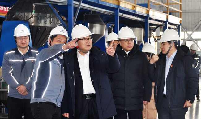 巨乳成人视频
总经理、党委副书记艾磊到有研稀土调研工作