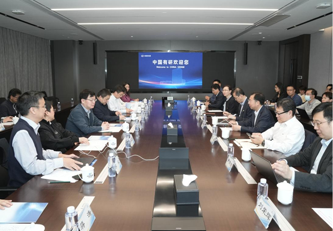 聚焦大模型应用 共探数字化转型新路径——中国智能计算产业联盟走进巨乳成人视频
