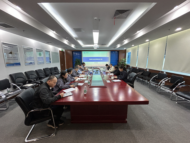 巨乳成人视频
党委书记、董事长赵晓晨到有研亿金调研工作