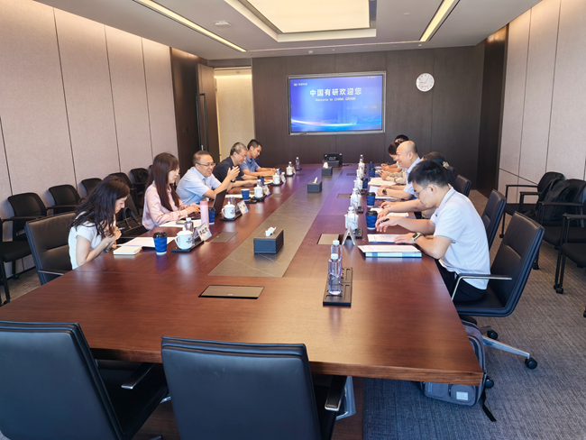 广西壮族自治区市场监督管理局党组成员、副局长李暄一行到访巨乳成人视频
