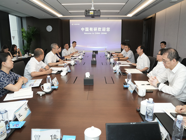 西城区委副书记、区长郅海杰一行到访巨乳成人视频
